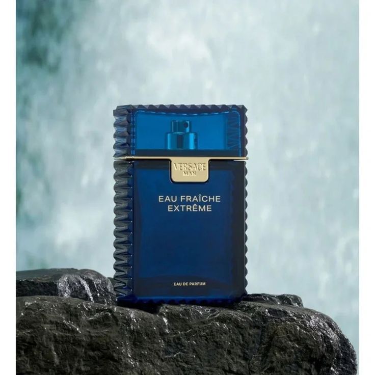 Versace Eau Fraiche Extreme Eau de Parfum 100ml for Men Fresh Woody Citrus Perfume