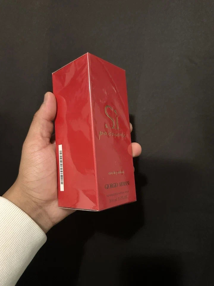 Giorgio Armani Si Passione Intense Eau de Parfum Spray for Women 3.4 oz Floral Perfume